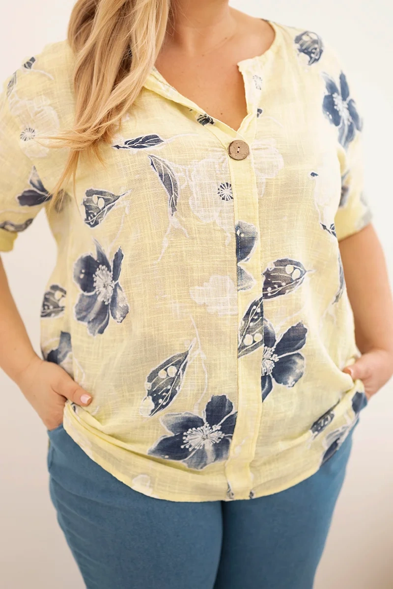 Kesi plus-size blúzka s kvetinovým vzorom žltá